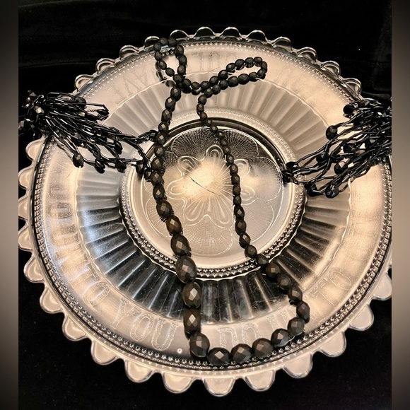 Black Earrings Beaded Popover Necklace Witchy Retro Goth Spider 80s Mobwife VTG - Picture 1 of 16